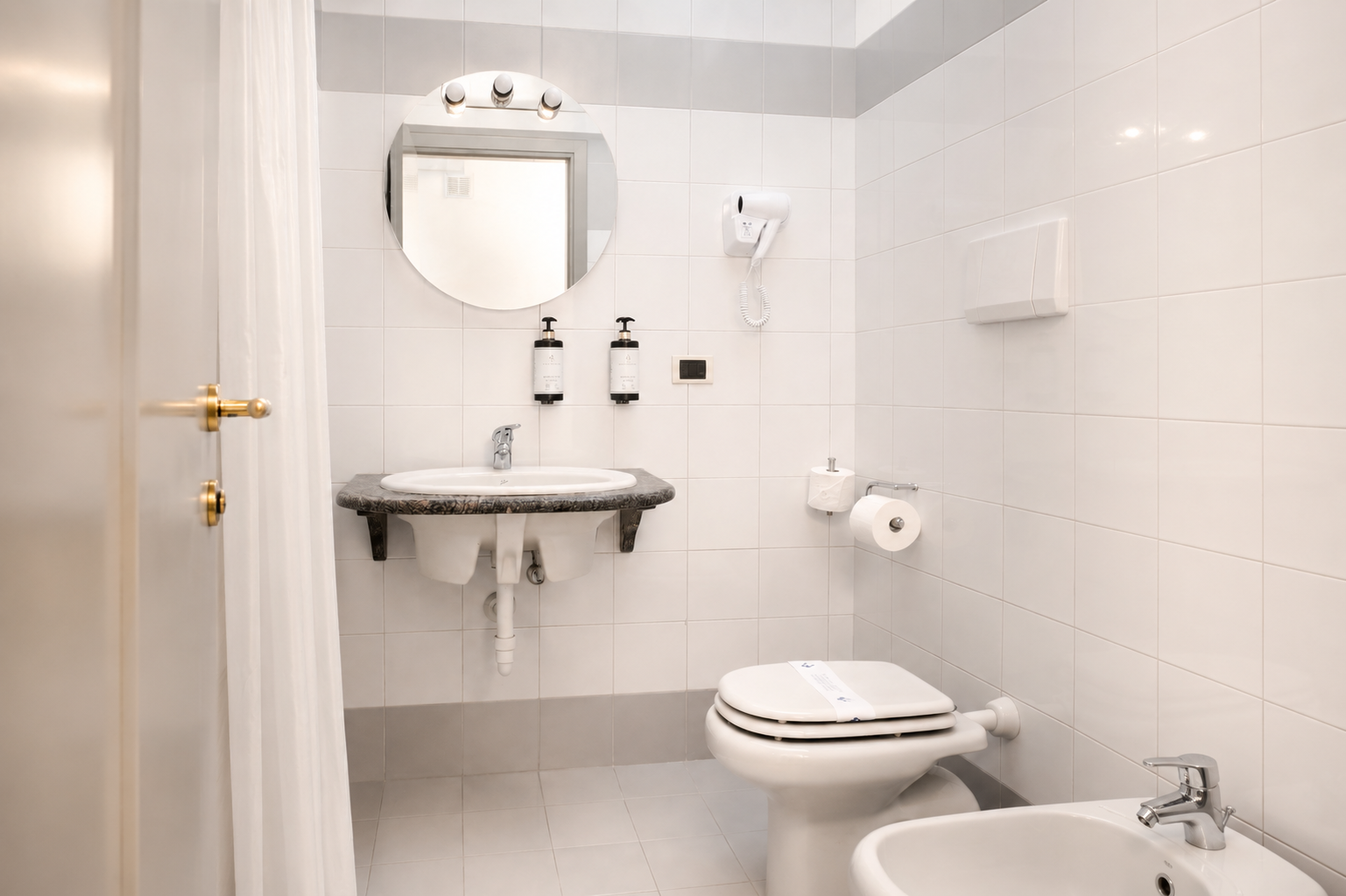 compact-bagno.webp